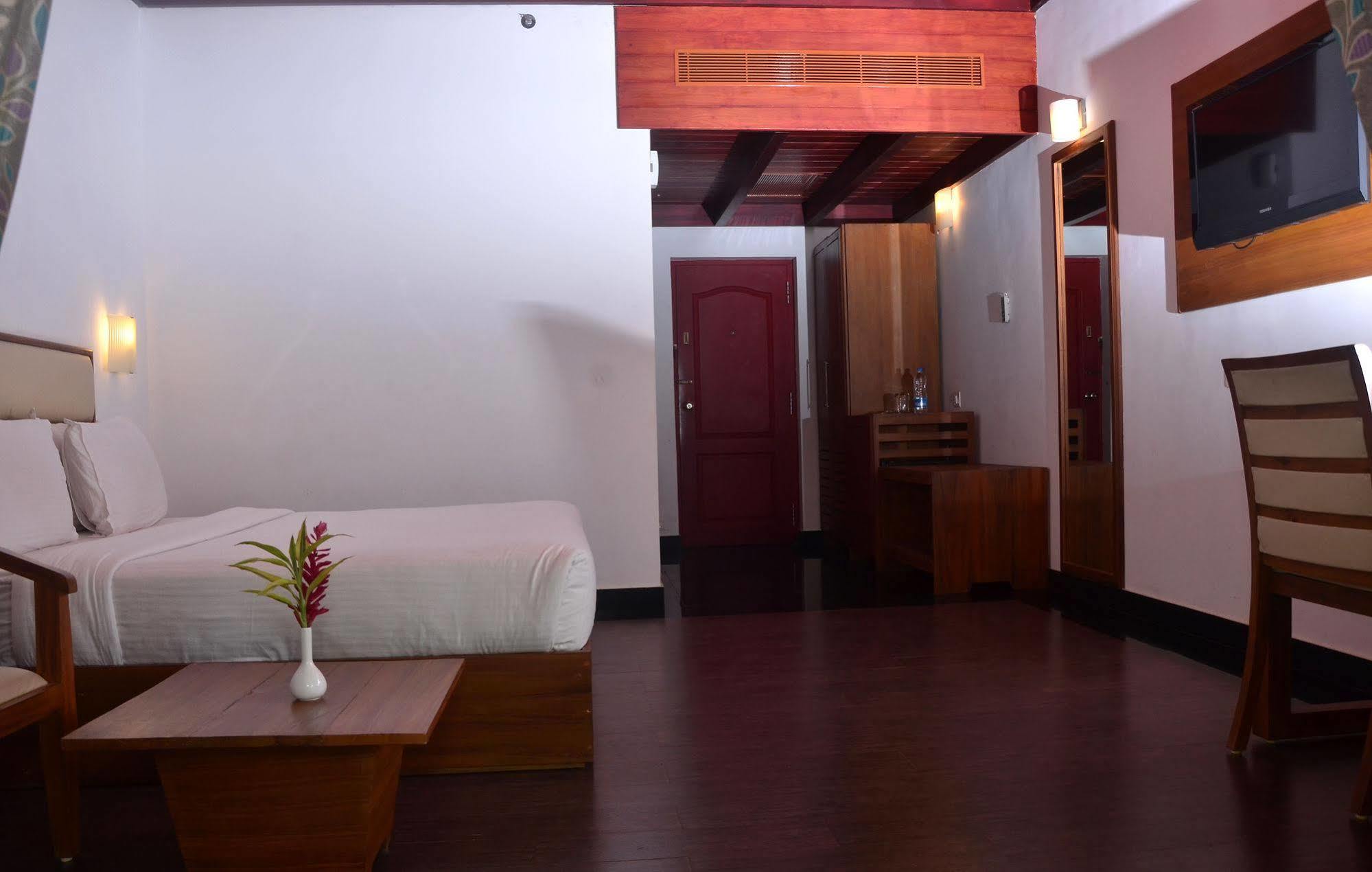 Vascodagama Beach Resort Kappad Ngoại thất bức ảnh